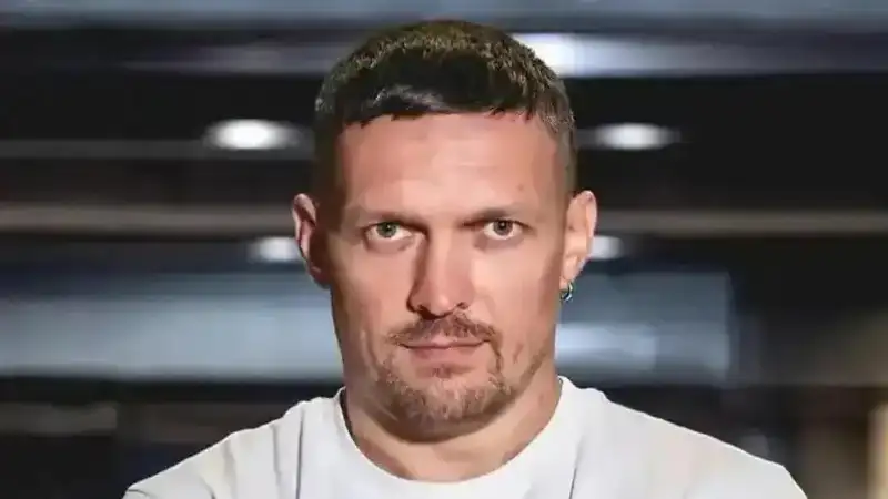 Готовлюсь к чему-то большому: Усик заинтриговал фанатов
