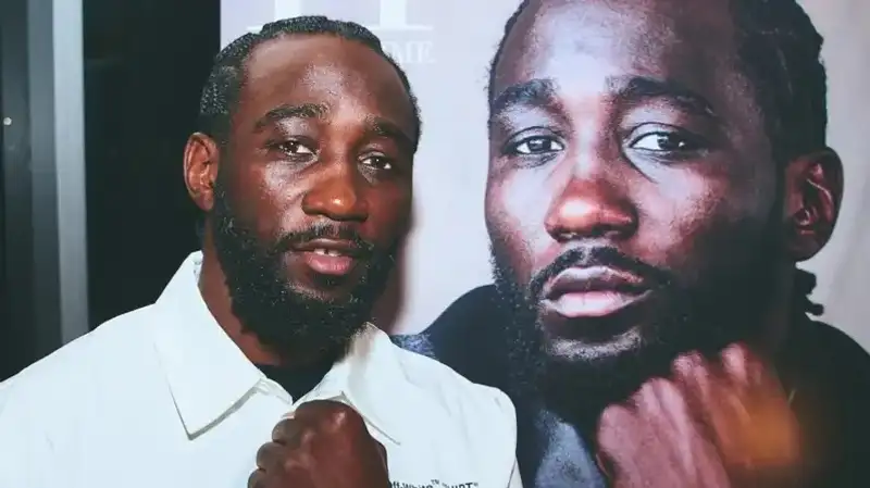 Теренс Кроуфорд назвал договорным бой Майка Тайсона и Джейка Пола