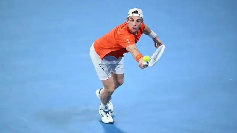 Обидчик Бублика вышел в финал турнира в Дубае: его ждёт Медведев