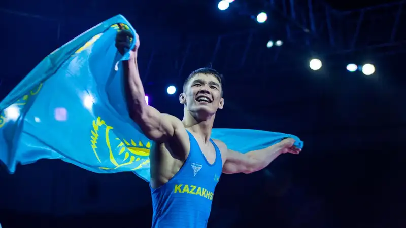Призёр Азиатских игр из Казахстана выиграл "золото" элитного турнира по борьбе