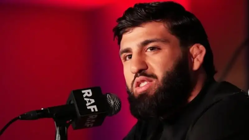 Арман Царукян устроил массовую потасовку на турнире RAF в США