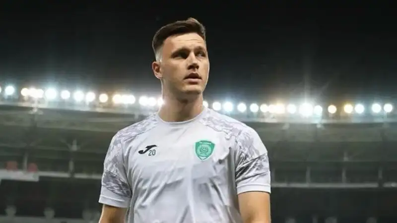 Максим Самородов 