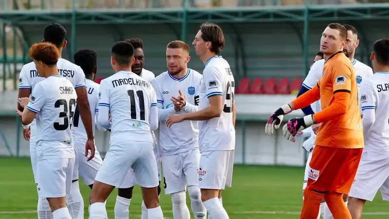 Один гол решил исход поединка двух казахстанских клубов в товарищеском матче