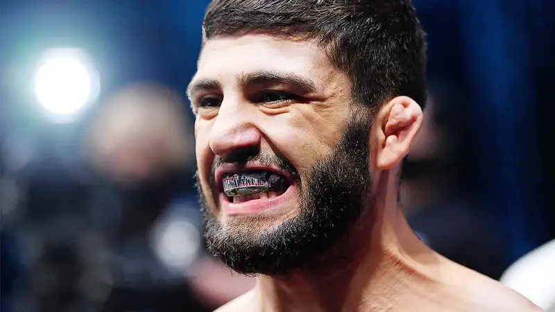 Арман Царукян назвал более чокнутого бойца, чем он сам