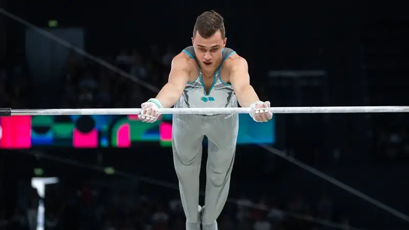 Звёзды казахстанской гимнастики вышли в финал этапа Кубка мира