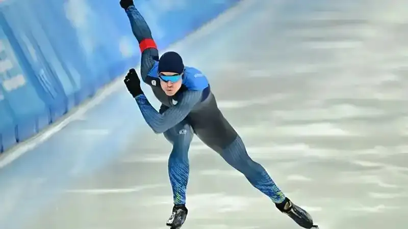 Казахстанский конькобежец Галиев финишировал 22-м на чемпионате мира в Херенвене