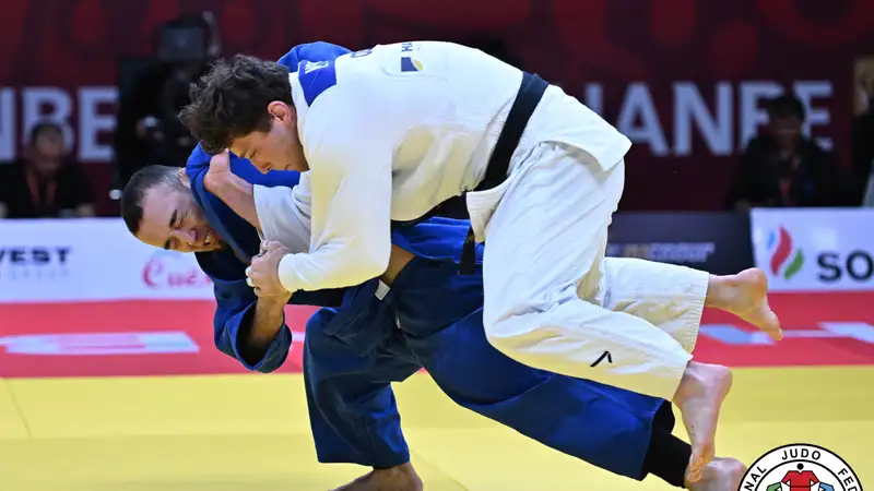 Казахстанский дзюдоист продолжает претендовать на награды топ-турнира в Австрии