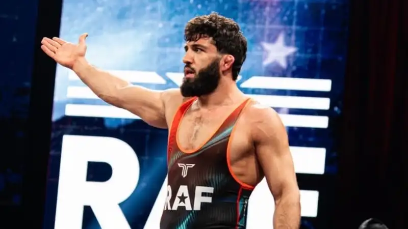 Глава UFC заявил, что недоволен Царукяном: На то есть много разных причин