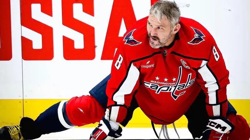 "Вашингтон" одержал крупную победу в матче НХЛ, Овечкин очков не набрал