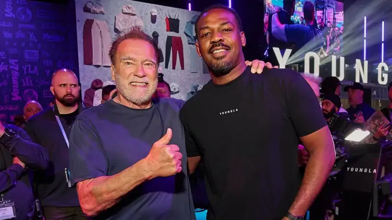 Космический гонорар: от какой суммы отказался Джон Джонс за бой в Белом доме