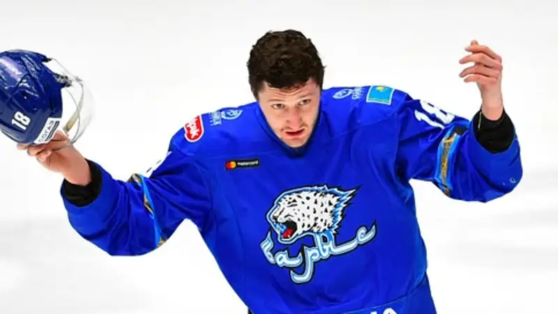 Экс-форвард сборной Казахстана и "Барыса" назвал претендентов на победу в Кубке Гагарина