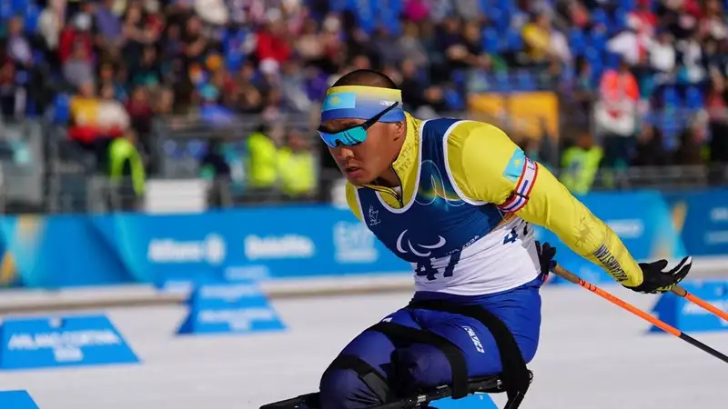 Токаев поздравил Хамитова с золотой медалью на Паралимпиаде-2026 в Италии