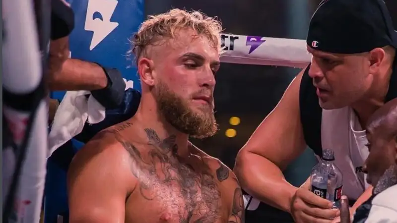 Джейк Пол заявил о желании провести бой с Александром Усиком по правилам ММА