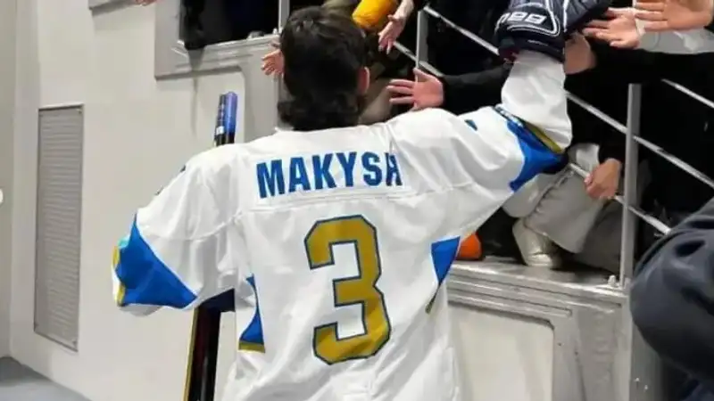 Казахстанский хоккеист записал на свой счёт гол и пас в матче чемпионата OHL