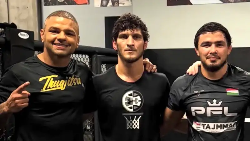 Назвавший казахов "родными" боец сообщил о завершении подготовки к бою с Мёрфи