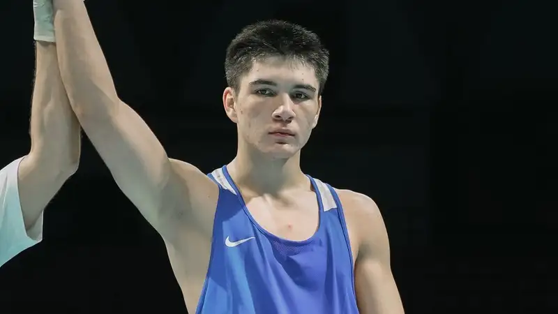 Разгромом закончился бой Казахстан - Кыргызстан за выход в финал "Кубка Будущего" по боксу