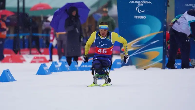 Триумфатор Паралимпиады из Казахстана стал седьмым в лыжной гонке в Италии