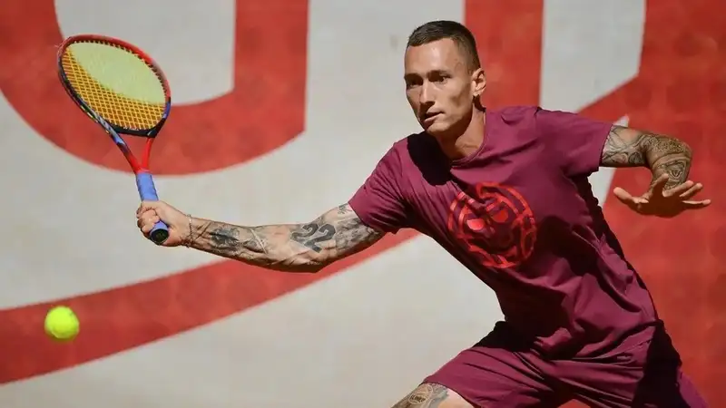 Дикая сенсация случилась в матче казахстанского теннисиста в Испании