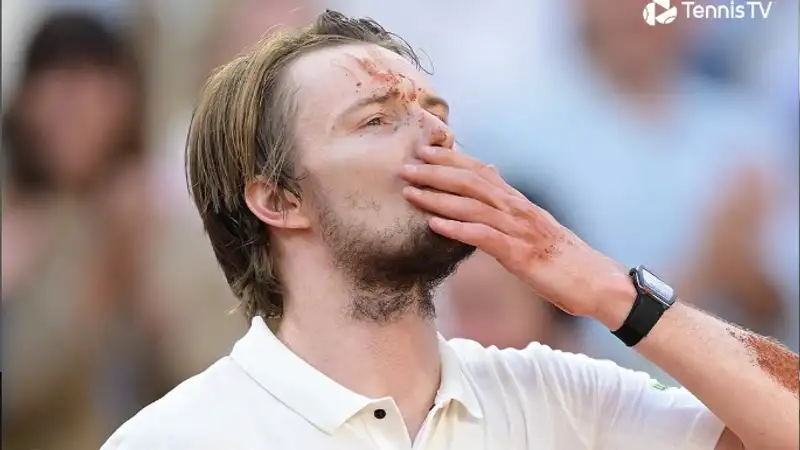 Лучший теннисист Казахстана Александр Бублик узнал ужасные новости