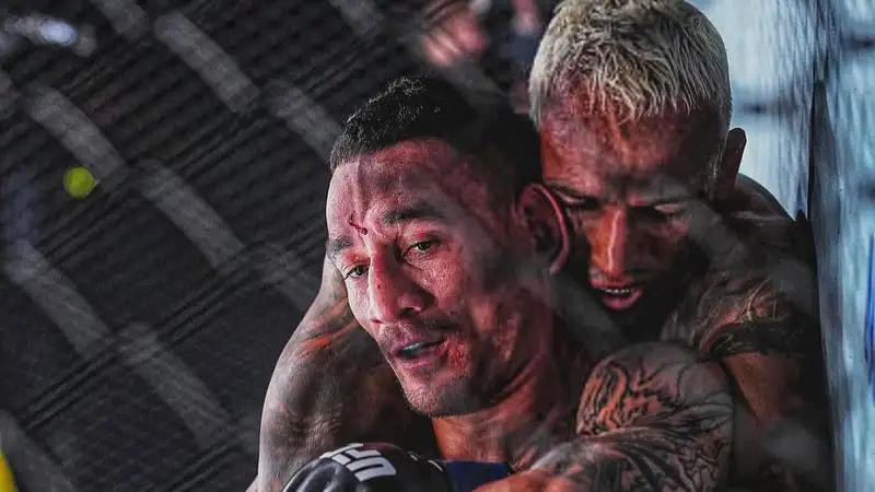 "Почти весь бой в партере": Царукян назвал скучным победу Оливейры над Холлоуэем