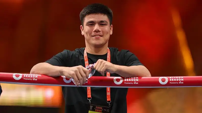 Звезда узбекского бокса "пострадал" от решения Теренса Кроуфорда