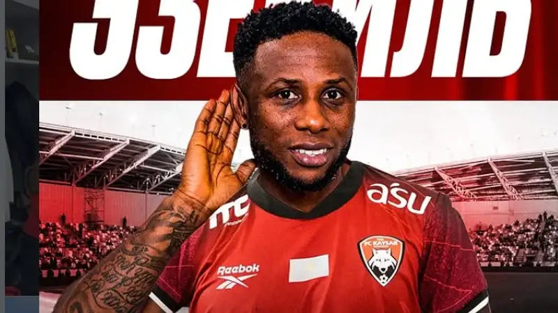 Эзекиля не могут зарегистрировать 