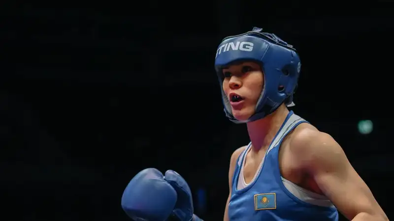 Двукратная чемпионка мира по боксу из Казахстана похвасталась дорогим подарком (видео)