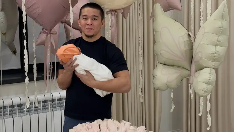 Асу Алмабаев оставил трогательное послание после рождения дочери