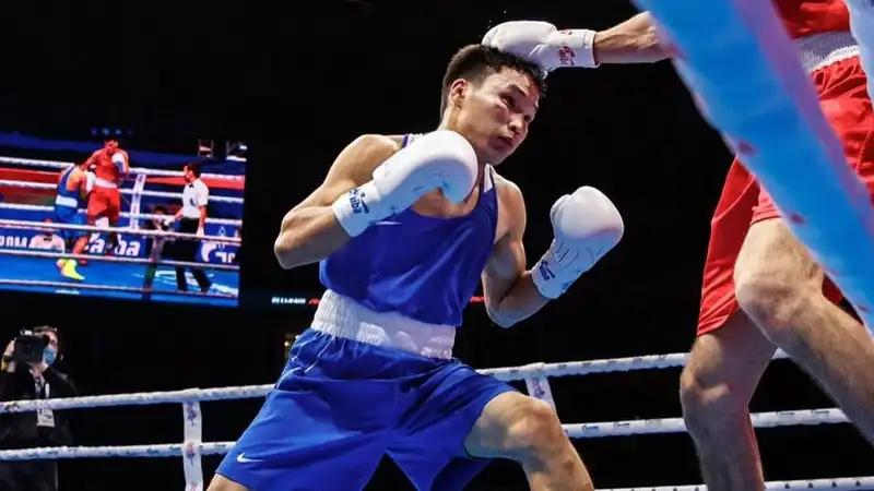 Боксёр из Казахстана выйдет в ринг через четыре дня после завершения дисквалификации