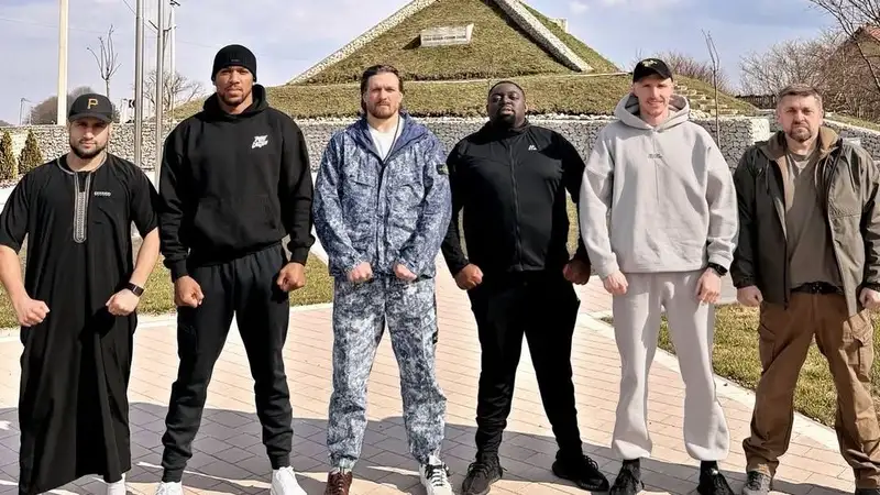 Александр Усик 