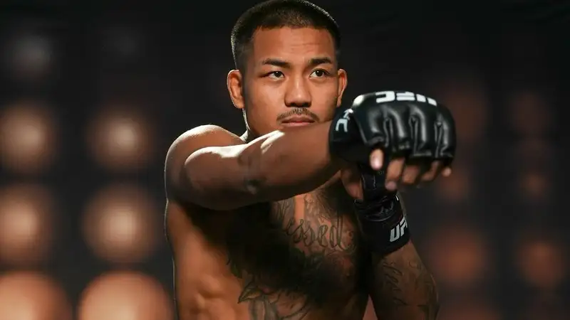 Невероятной драмой завершился со-главный бой на UFC 323