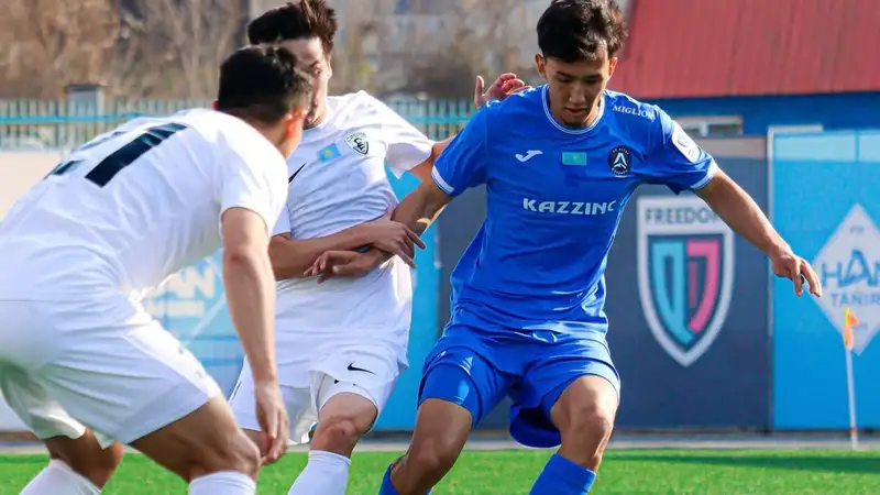 "Алтай" - "Каспий" 3 тур КПЛ