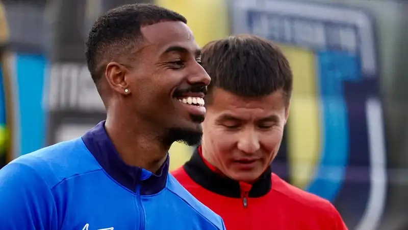 "Каспий" прокомментировал задержки по зарплате