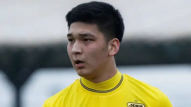 "Женис" расстался с казахстанцем