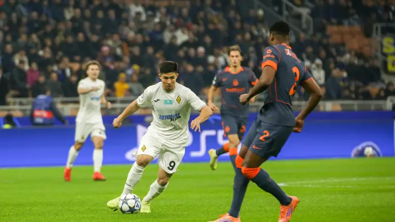 Какое место занимает Казахстан в рейтинге УЕФА после провала "Кайрата" в ЛЧ