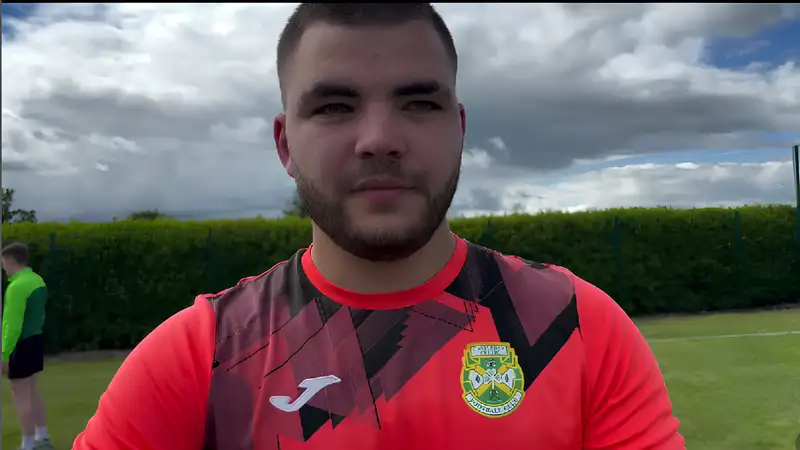 Казахстанец стал лучшим голкипером Ирландии 