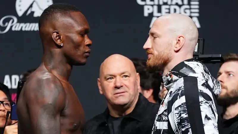 Исраэль Адесанья