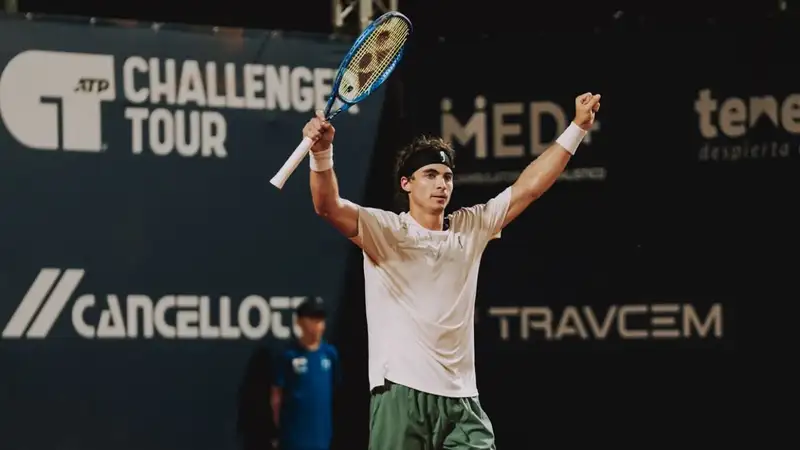 Жутким везением завершился матч казахстанского теннисиста на престижном турнире в Испании