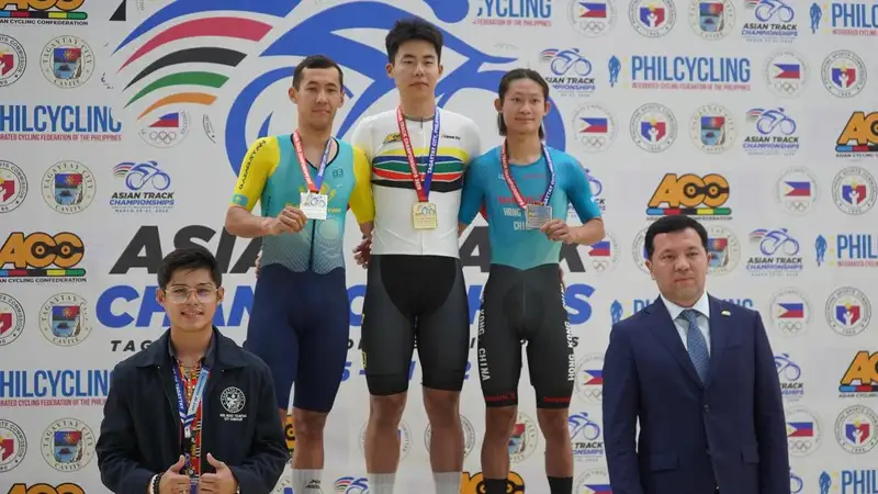 Казахстан выиграл два "серебра" на чемпионате Азии по велотреку