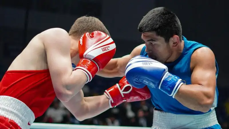 Сенсацией завершился бой покусавшего казахского боксёра узбека на чемпионате Азии