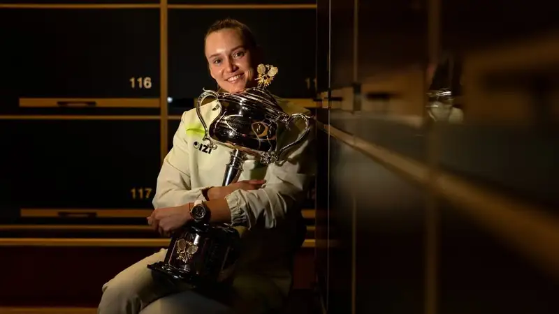 Стало известно, сколько заработала Рыбакина в 2026 году