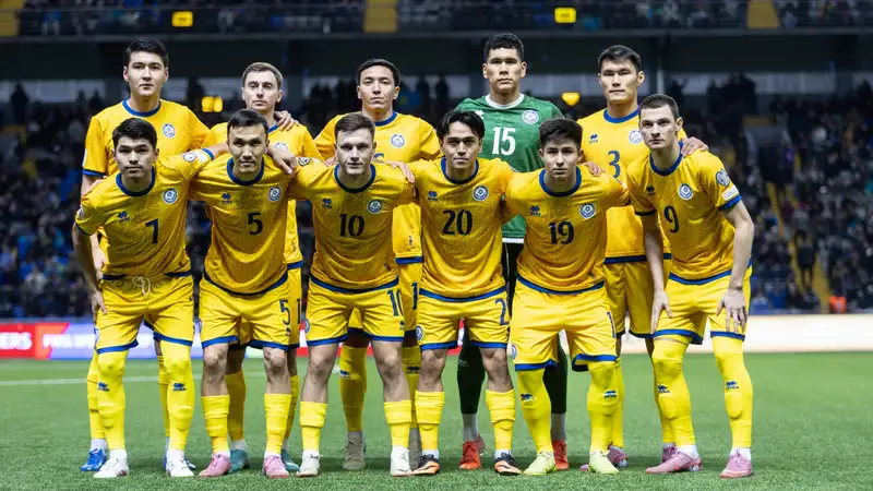 Сборную Казахстана оценили выше Коморских островов в Европе в решающем матче турнира ФИФА