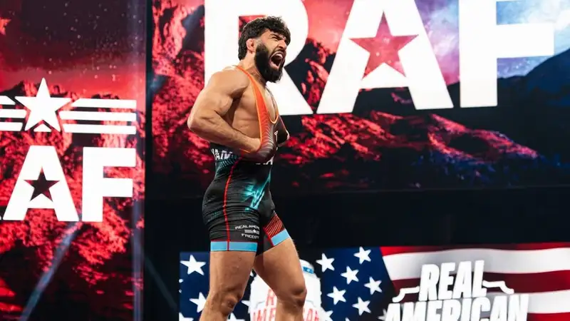 Царукян заявил, что в вольной борьбе одолеет любого, включая Махачева