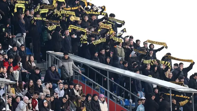 Аншлаг на матче Кайрат - Астана 