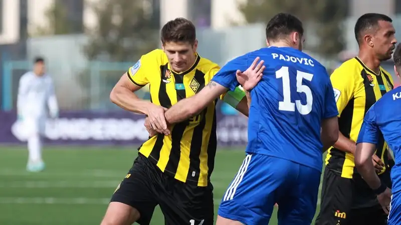 Федерация футбола Казахстана оштрафовала топ-клубы КПЛ: известны причины