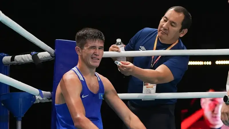 Молодой гений бокса из Казахстана устроил шоу в ринге и завоевал медаль чемпионата Азии