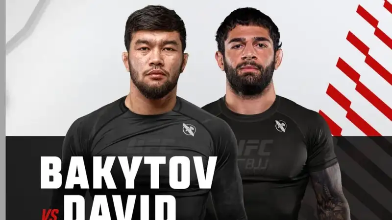 Азамат Бакытов слева