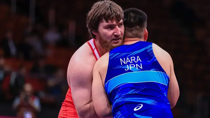 Борца из Казахстана лишили шанса на медаль чемпионата Азии в Бишкеке