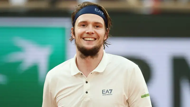 "Великолепная карьера, чувак!": Бублик записал видео с Монфисом после их матча в Монако