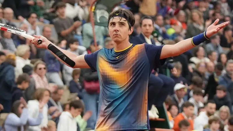 Два сета решили исход матча Шевченко на "Мастерс" в Монте-Карло